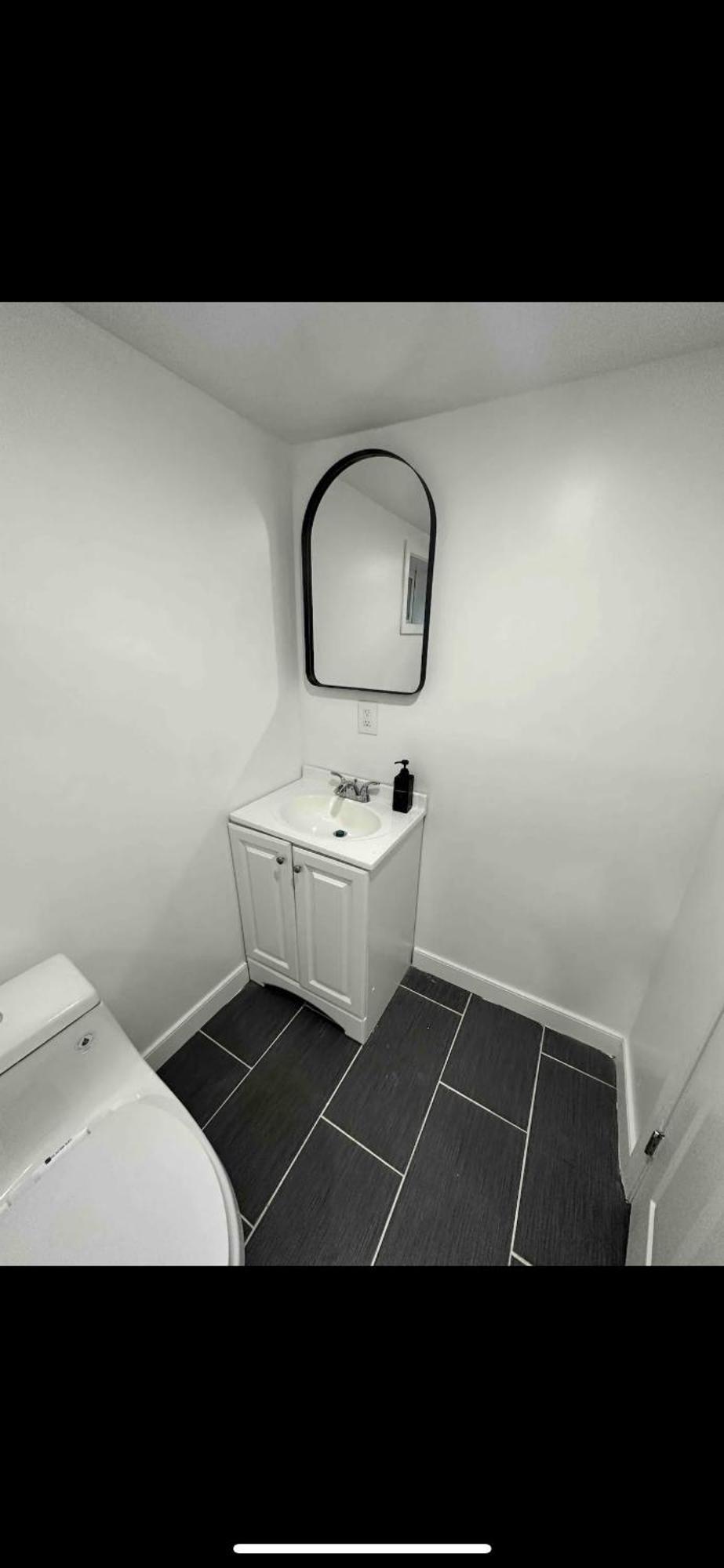 Lovely Basement 1-Bedroom With Free Parking Вашингтон Екстериор снимка