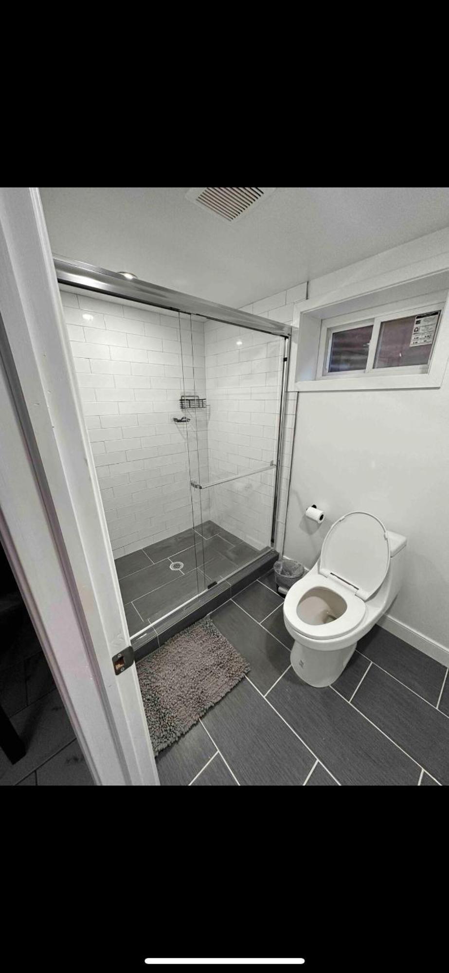 Lovely Basement 1-Bedroom With Free Parking Вашингтон Екстериор снимка